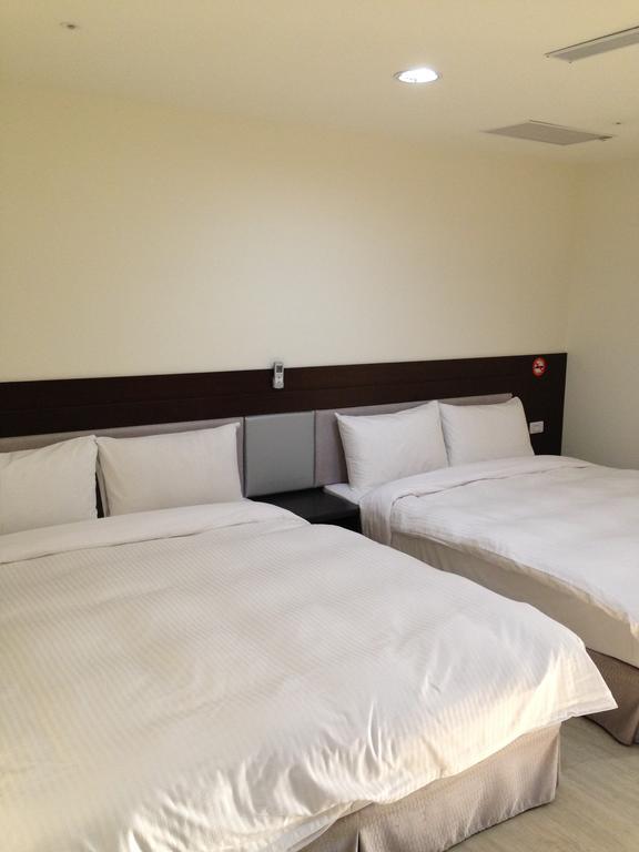 Big Bear Hotel Kaohsiung Dış mekan fotoğraf