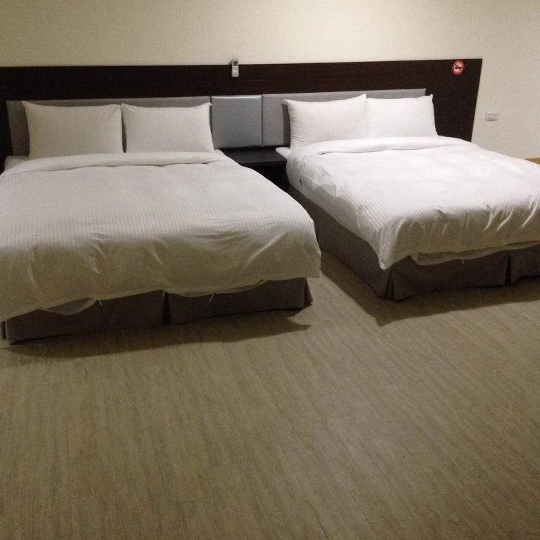 Big Bear Hotel Kaohsiung Dış mekan fotoğraf